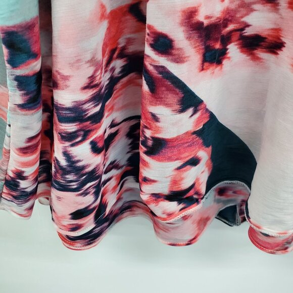 Jennifer Lopez Women 2X Pink Floral Sheer Overlay Blouse V-Neck Asymmetrical Top - Picture 8 of 15